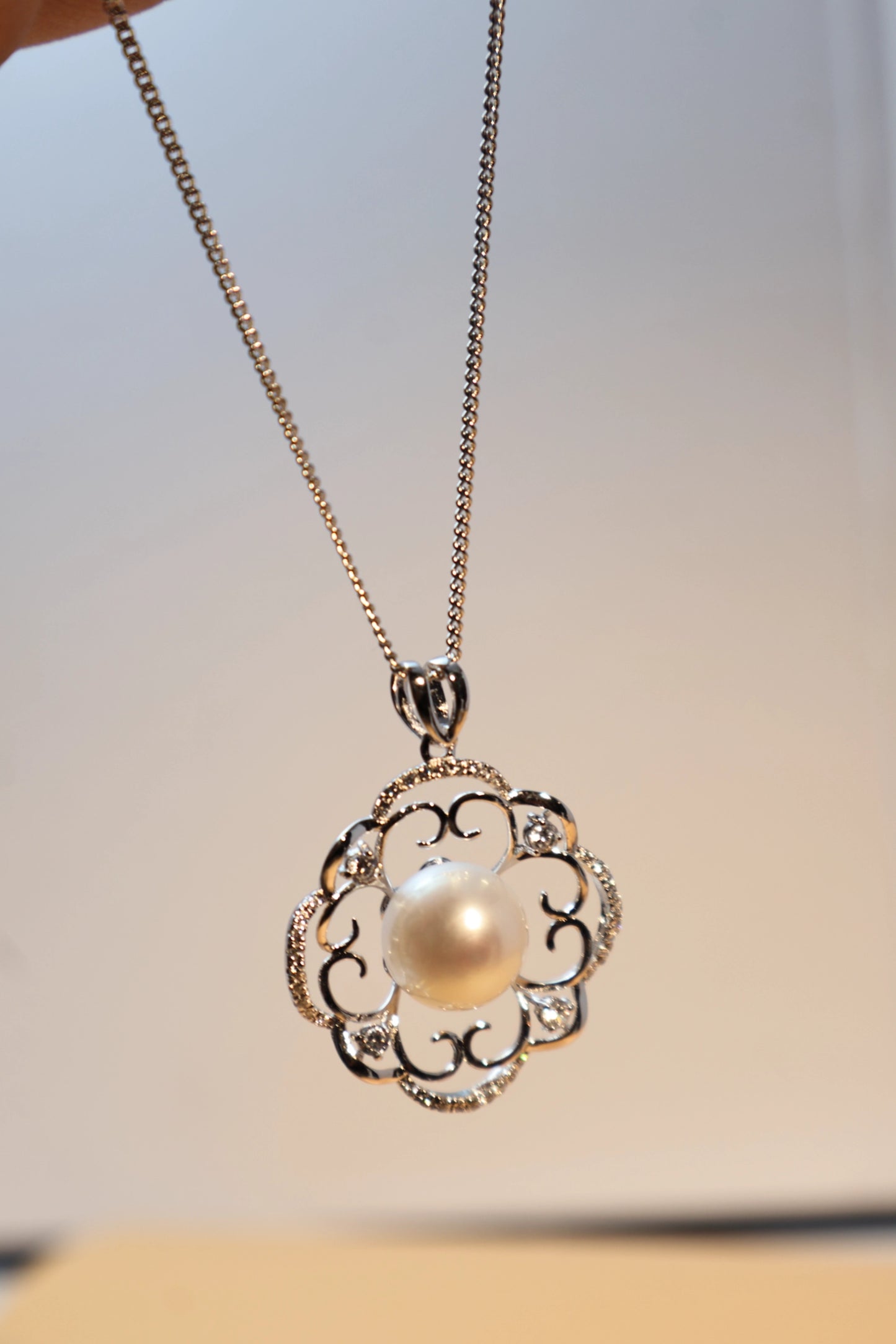 Floral Freshwater Pearl Pendant Necklace 925 Sterling Silver