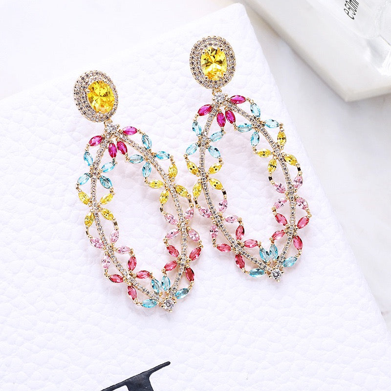 #090 Luxury Zircon Stud Earrings - 18K Gold Plated | Bo Cheng Jewelry