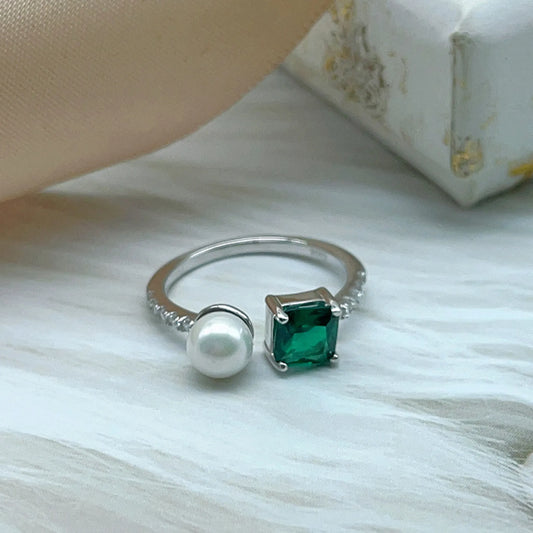 Emerald pearl open ring worn on hand gold plated supplier
