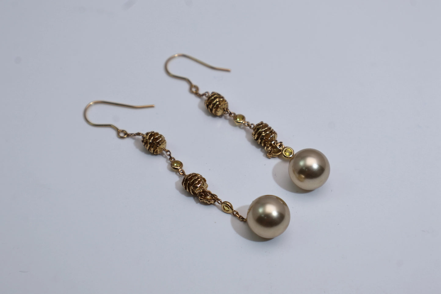 Pinecone Long Gold Pearl Earrings 925