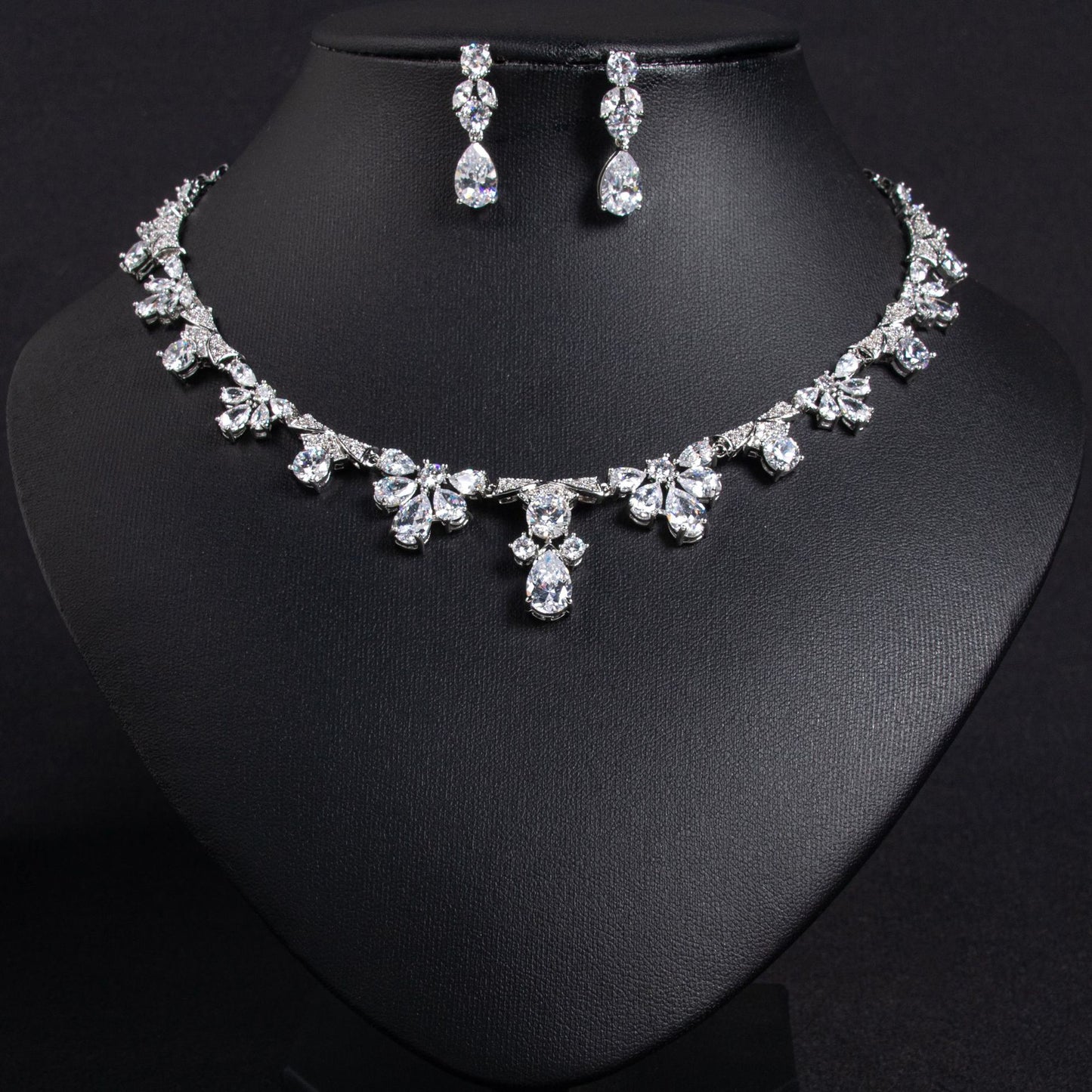 Emerald Zircon Bridal Set Gold Plated Wholesale View 4