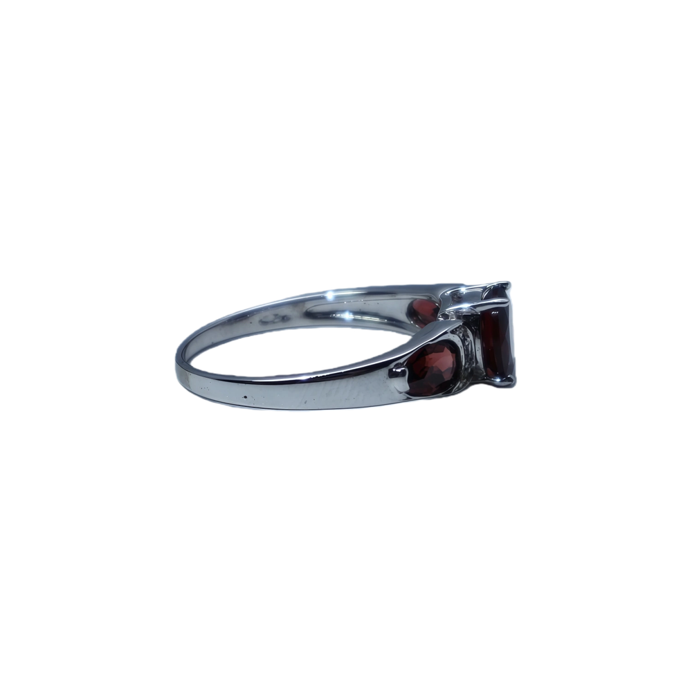 Garnet Ring