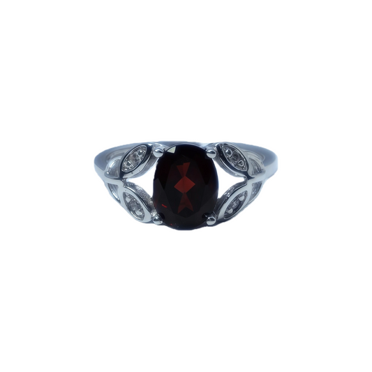 Oval garnet halo ring worn on hand 925 silver supplier