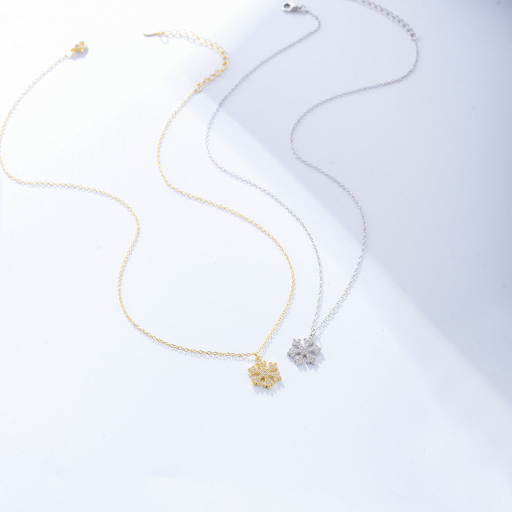 Niche design light luxury rhinestone clavicle chain Chinese Valentine's Day gift Japanese and Korean