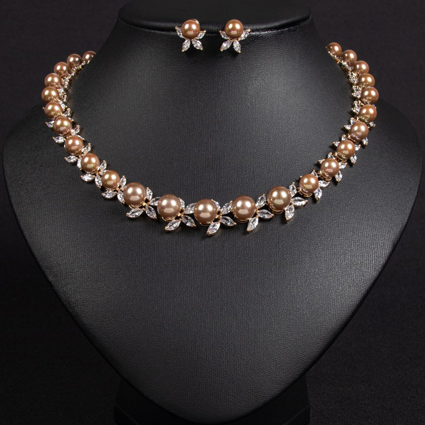 Pearl Shell Necklace Earrings Set 18K Gold Plated Diamond Wholesale