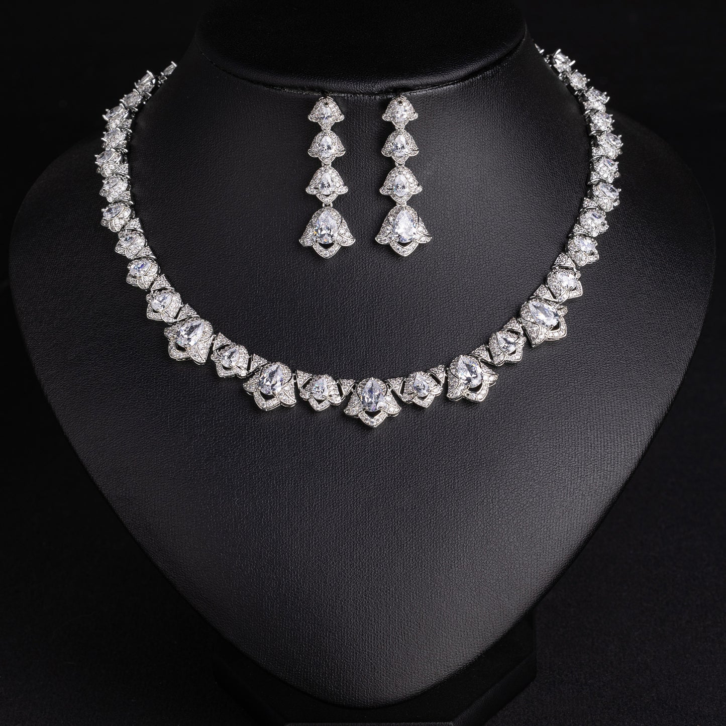 18K Gold Plated Water Drop Necklace Set Wholesale View 3