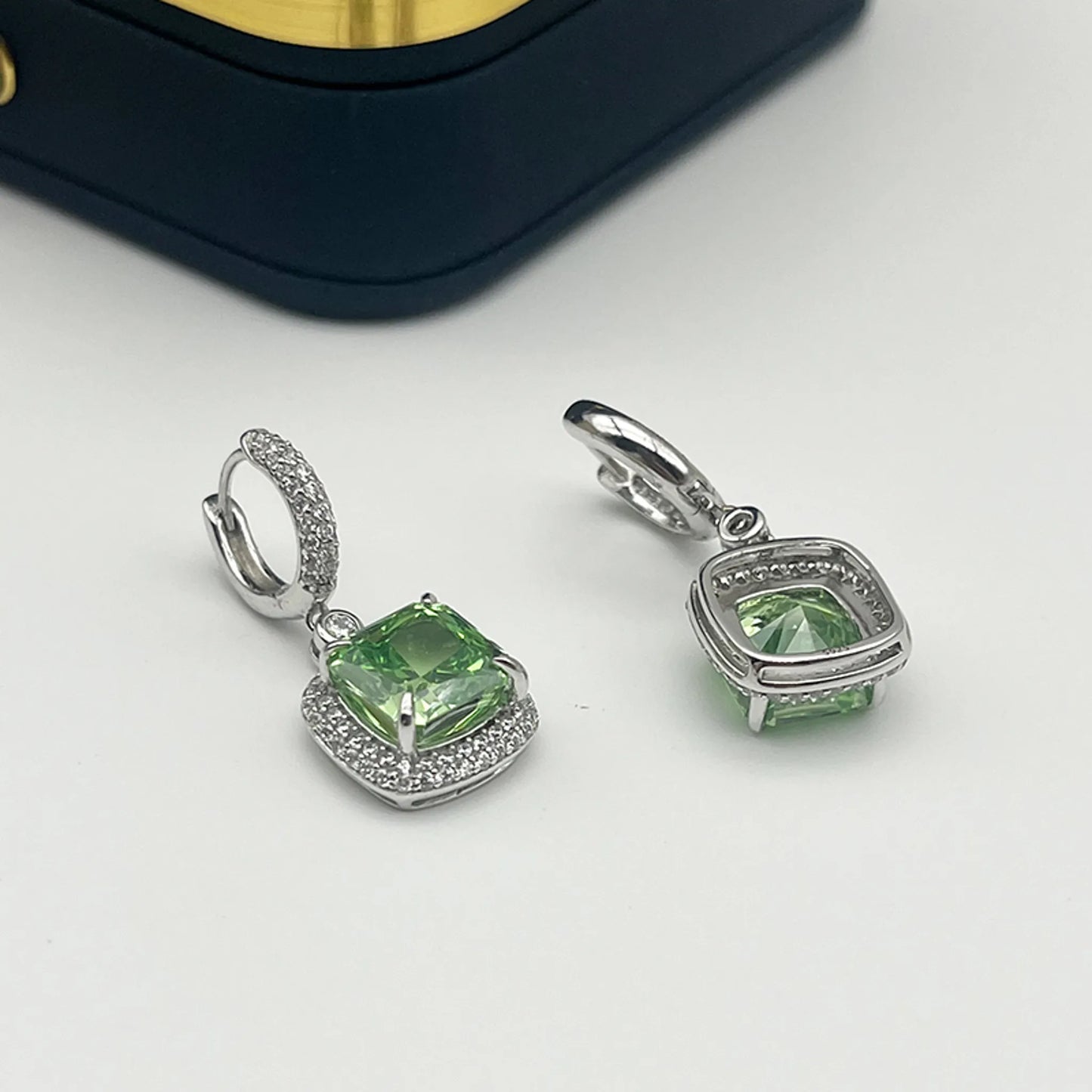 Square High-Carbon Diamond Necklace