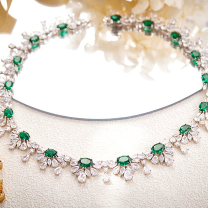 Wholesale Petal Green Gemstone Necklace