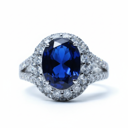 蓝尖晶石戒指细节特写