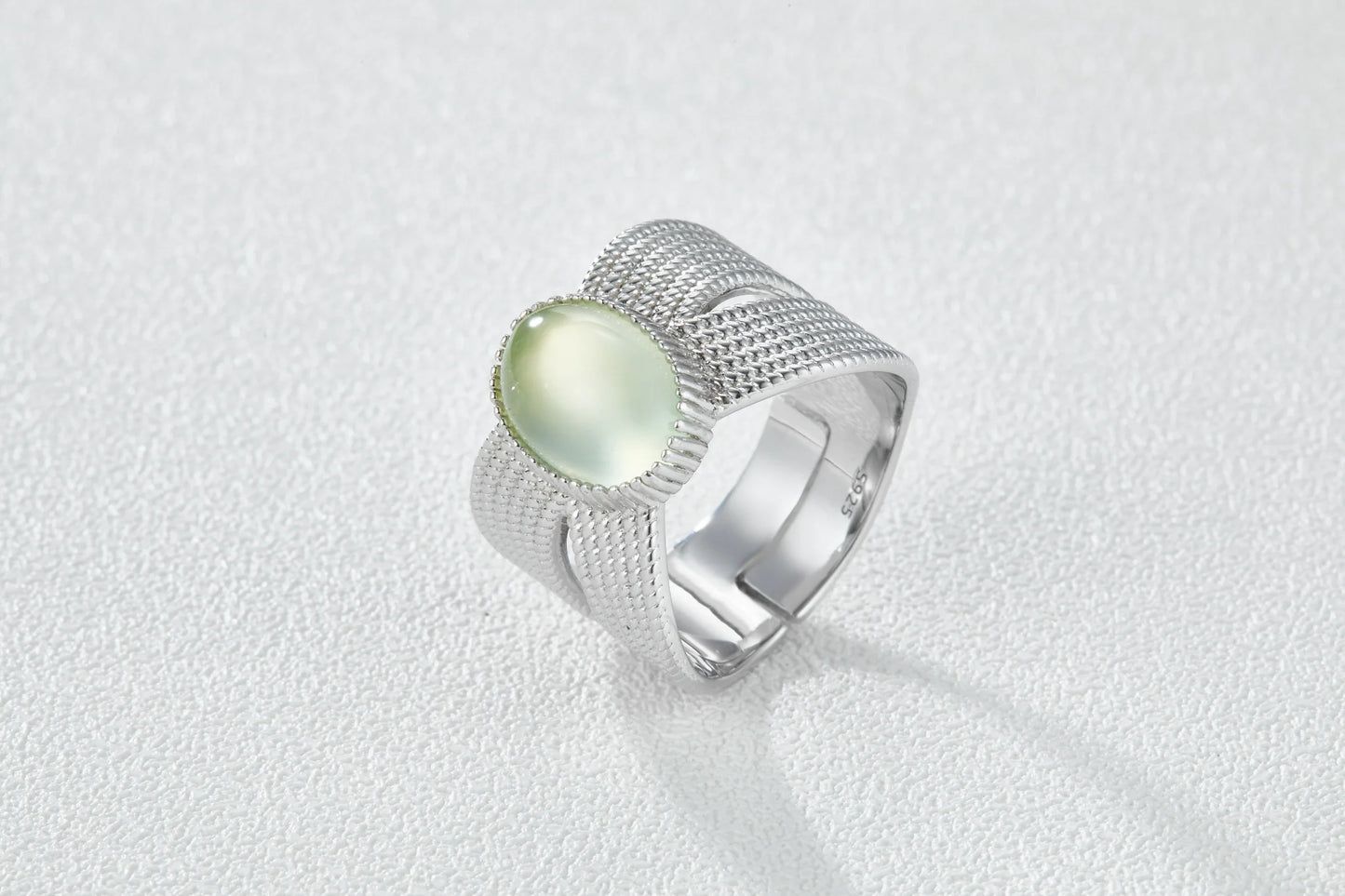 Prehnite ring worn on hand 925 silver gold plated supplier