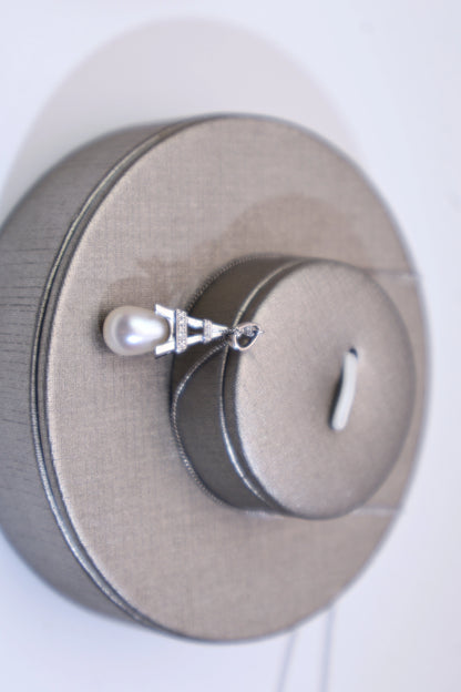 Eiffel Tower Pearl Drop Necklace,