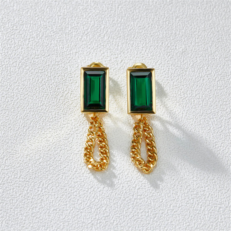 Lab-Grown Emerald Jewelry Design