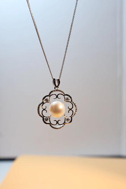 Floral Freshwater Pearl Pendant Necklace 925 Sterling Silver