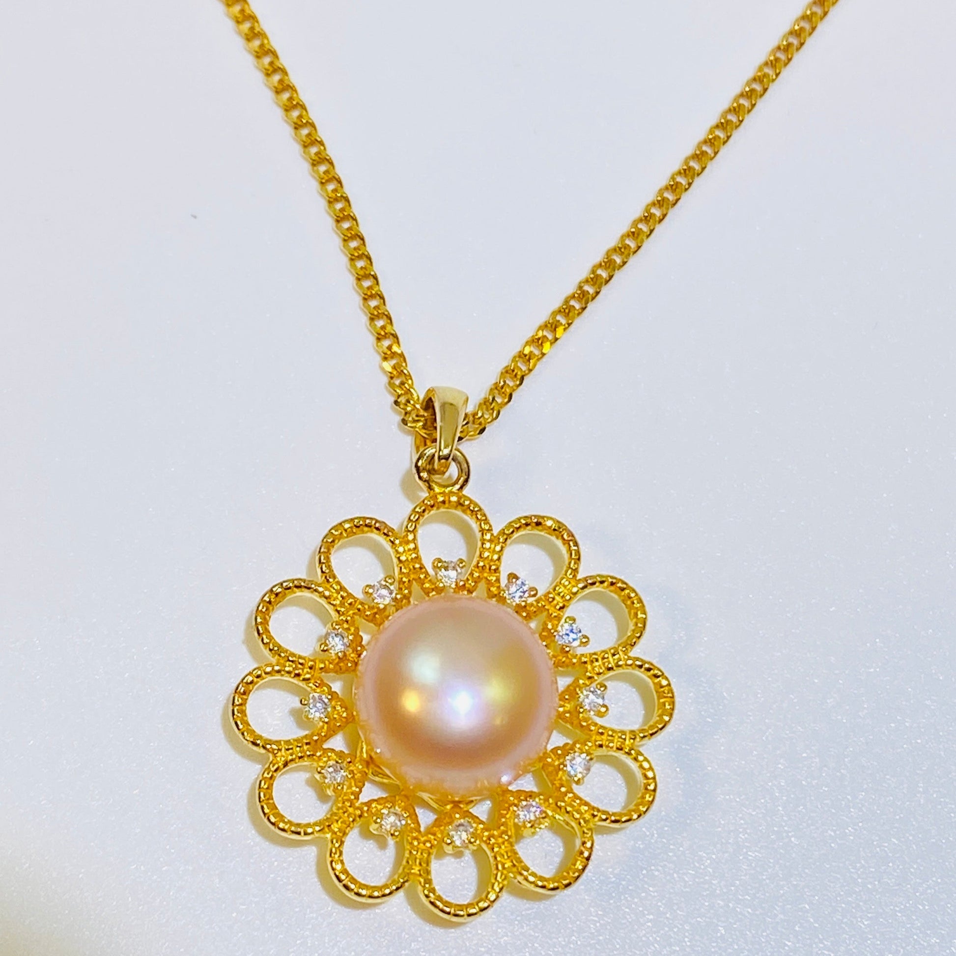 Premium 18K Gold Plated Floral Pearl Necklace - Everyday Elegance | Bo Cheng Jewelry 2026 Collection