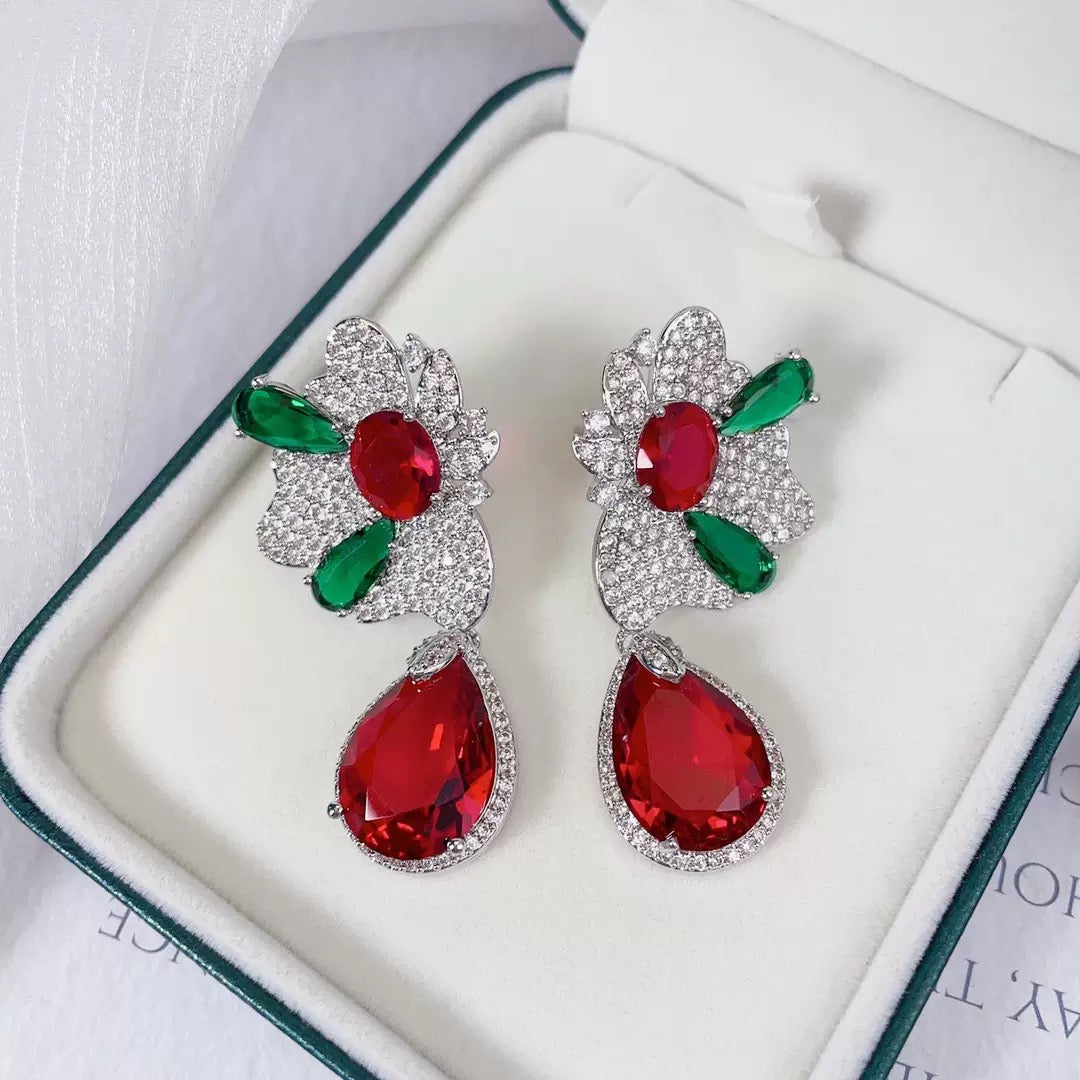 #025 Classic Cubic Zirconia Trendy Ear Accessories - 18K Gold Plated | Bo Cheng Jewelry