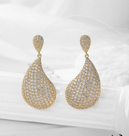 Viral Drop Earrings – 18K Gold Plated Cubic Zirconia