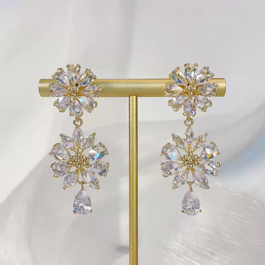 #064 Design Crystal Drop Earrings - 18K Gold Plated | Bo Cheng Jewelry