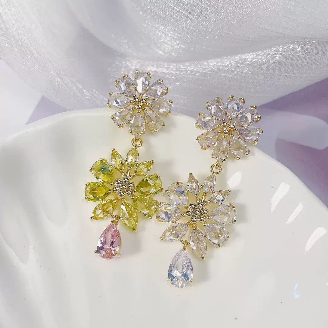 #064 Design Crystal Drop Earrings - 18K Gold Plated | Bo Cheng Jewelry