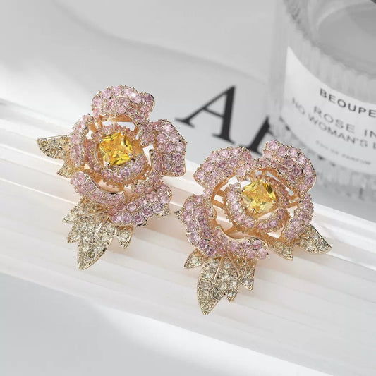 #215 Popular Elegant Stud Earrings - 18K Gold Plated | Bo Cheng Jewelry