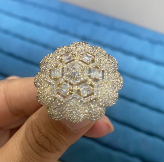 Bold statement elegant simulated diamond ring 18K gold plated wholesale