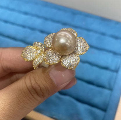 R090 Pearl Flower Pavé CZ Cocktail Ring | Gold & Silver | Two Colors | Bo Cheng Jewelry