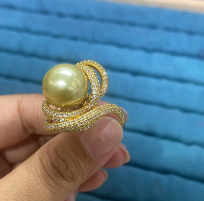 R091 Gold Golden South Sea Pearl Spiral Pavé CZ Cocktail Ring | Copper | Bo Cheng Jewelry