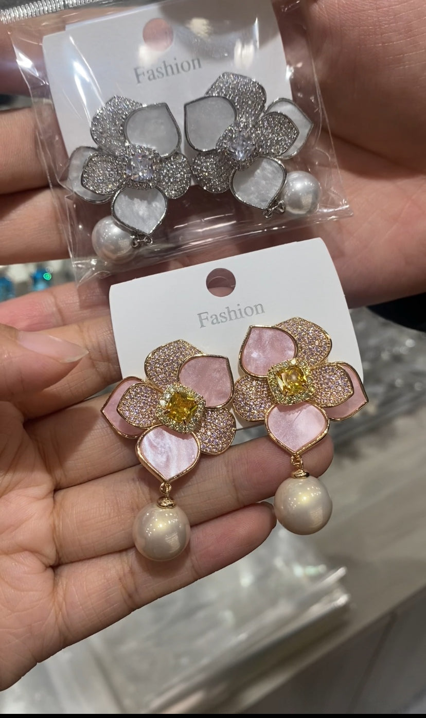 Pink shell flower baroque pearl drop earrings yellow zirconia center wholesale