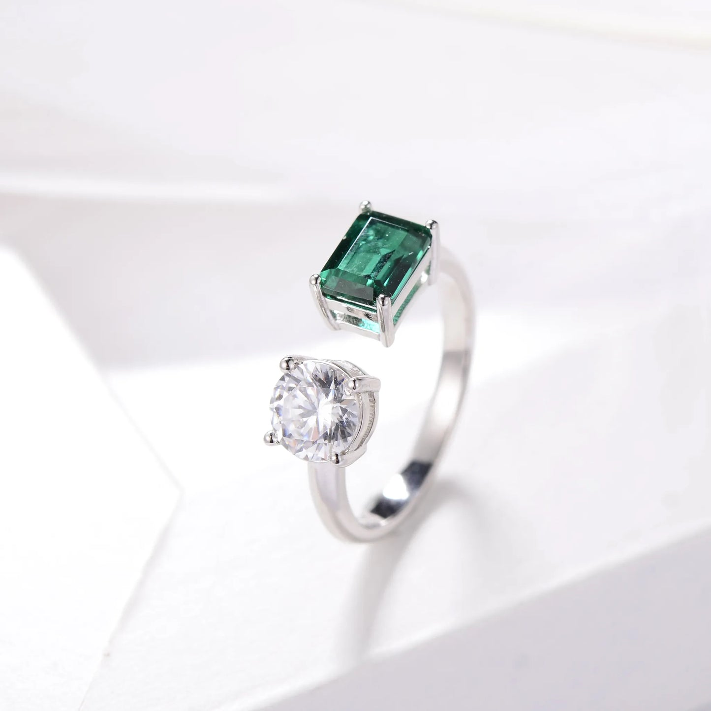 Premium 1CT Open Emerald Ring | Bo Cheng Jewelry 2026 Collection
