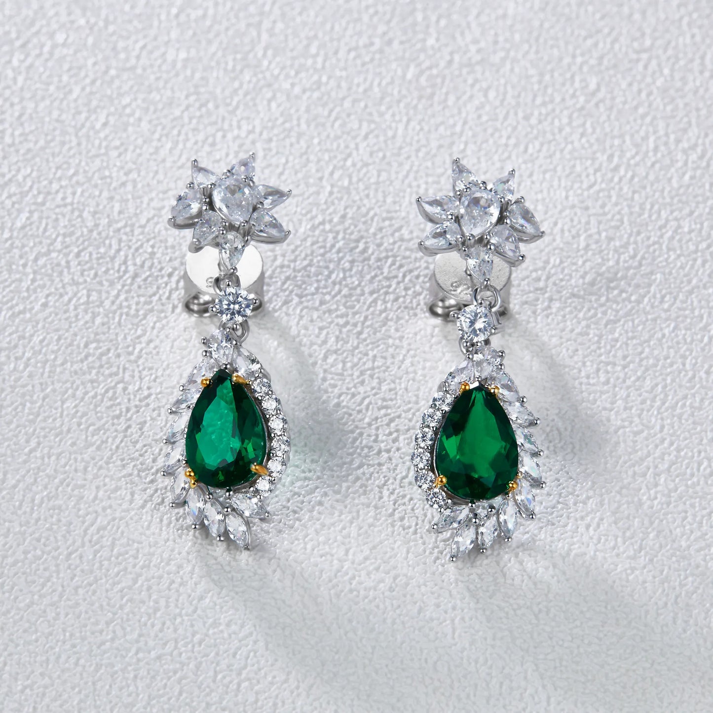 1.2 CTElegant Emerald  Earrings