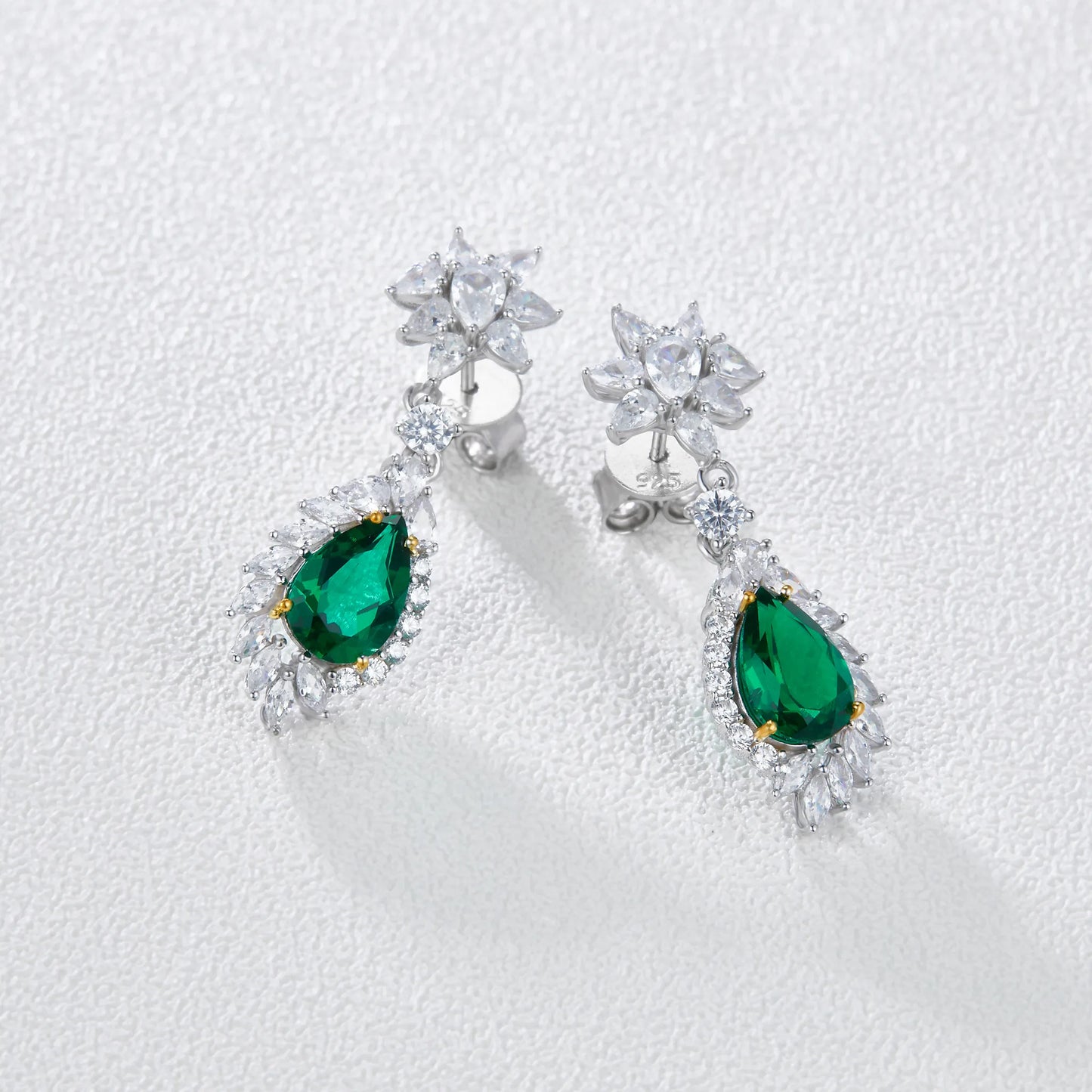 1.2 CTElegant Emerald  Earrings
