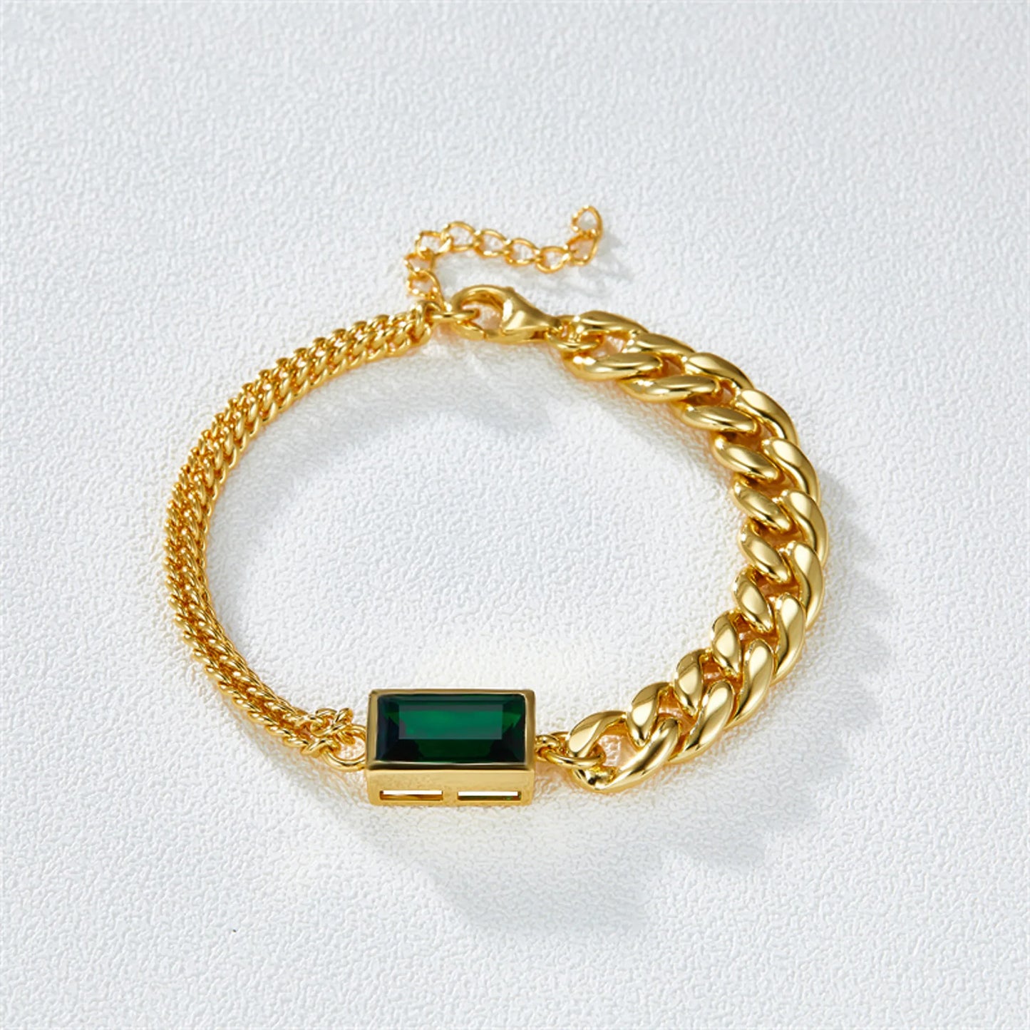 4CT Emerald Bracelet