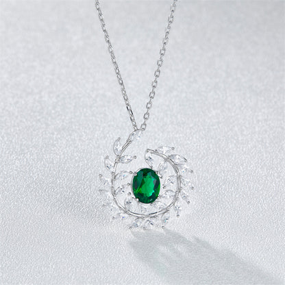 2CT Emerald  Necklace