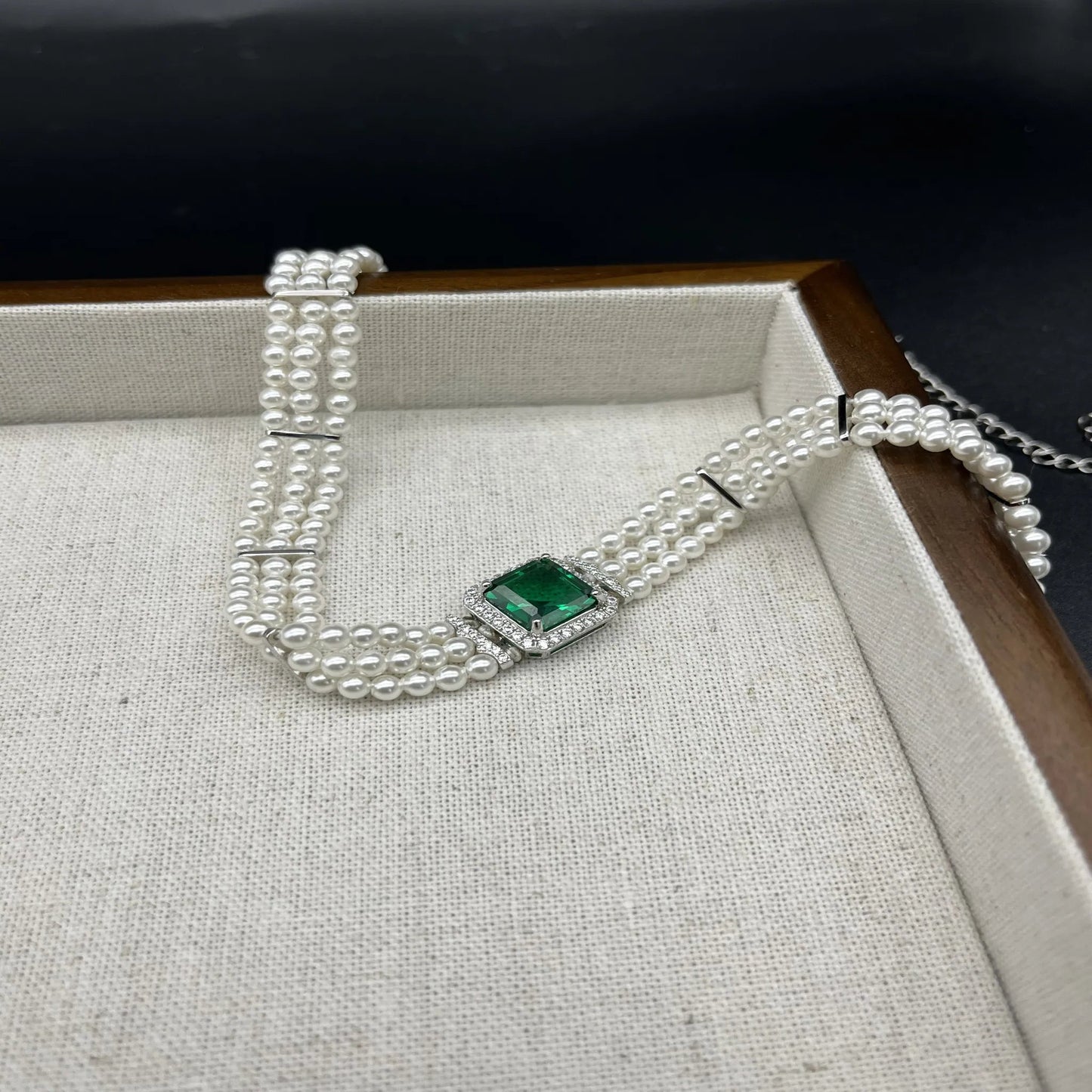 green spinel jewelry, spinel necklace, green gemstone, necklace, statement necklace, pendant necklace, layering necklace, 925 sterling silver, gold plated, cubic zirconia