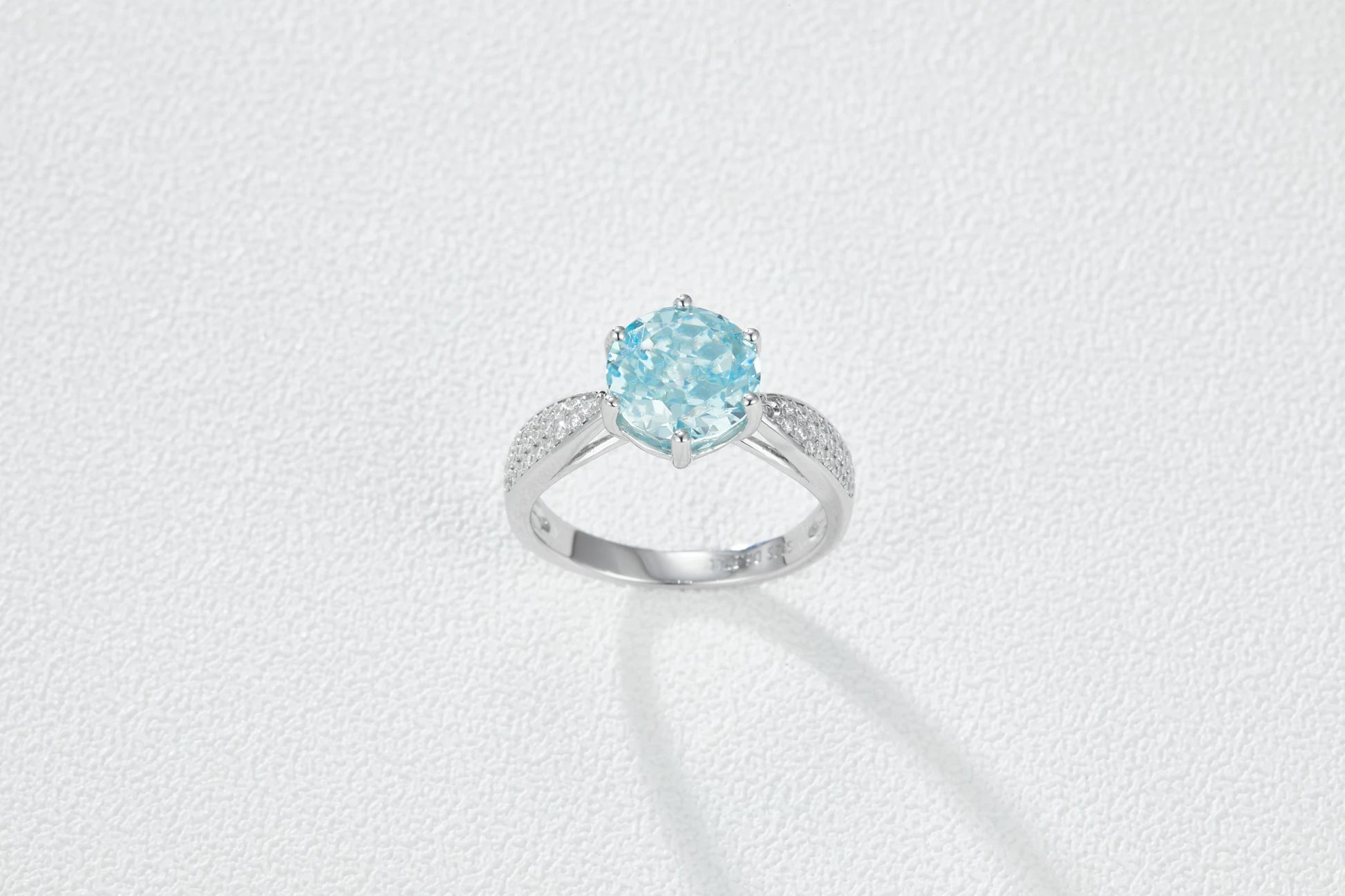 High carbon simulated diamond jewelry in 18K white gold plated wholesale