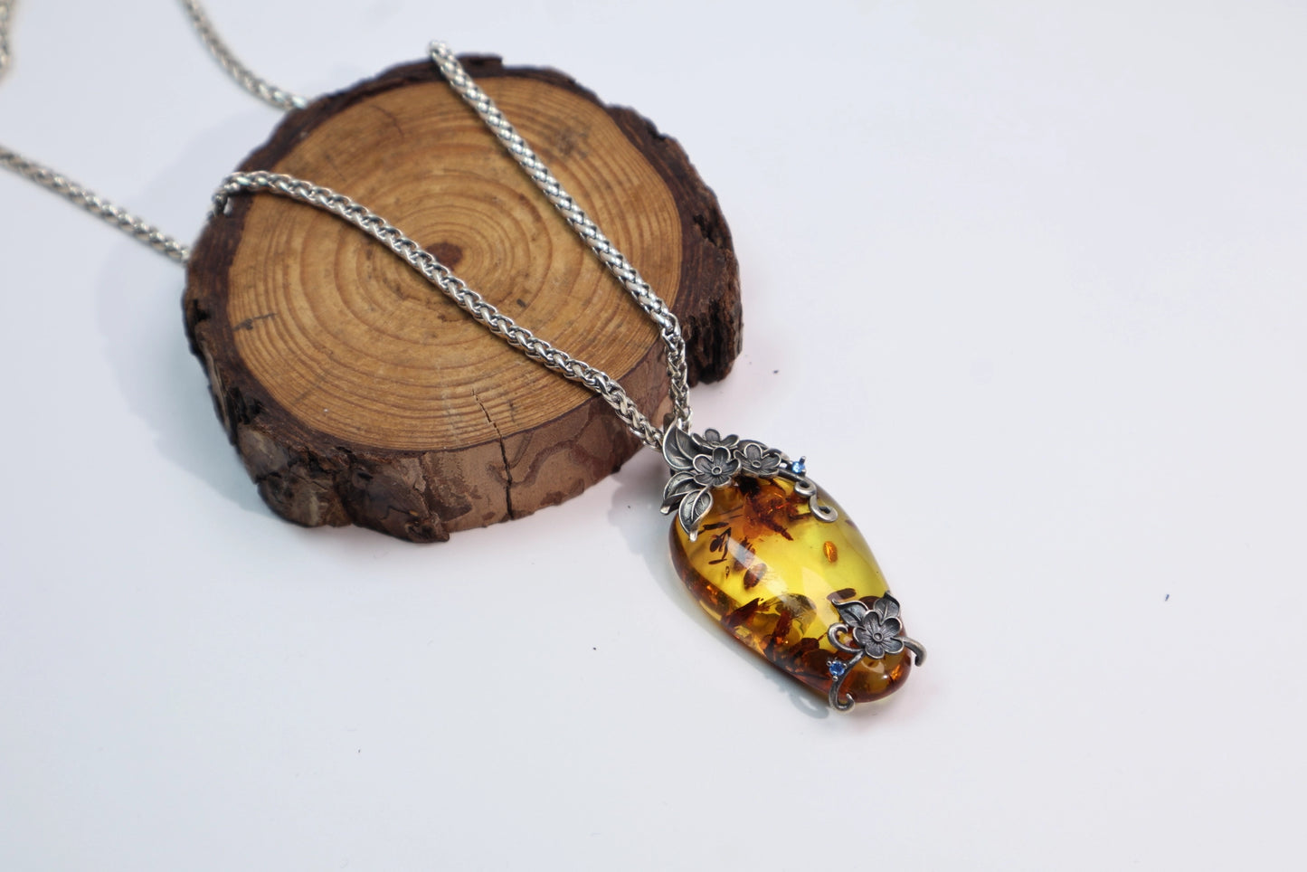 Original Flower Amber Pendant Necklace 925 Sterling Silver