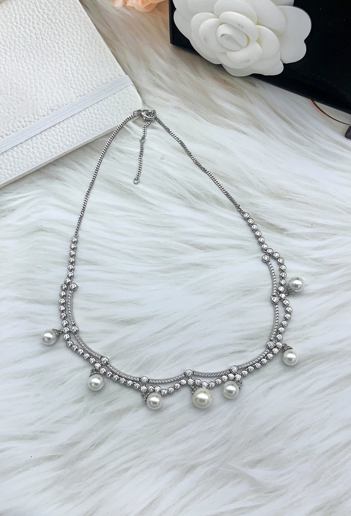 Evening Dress Accessory Pearl Necklace