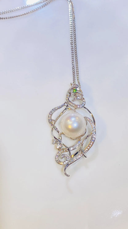 Unique Phoenix Necklace - Gold Plated with Natural Pearls