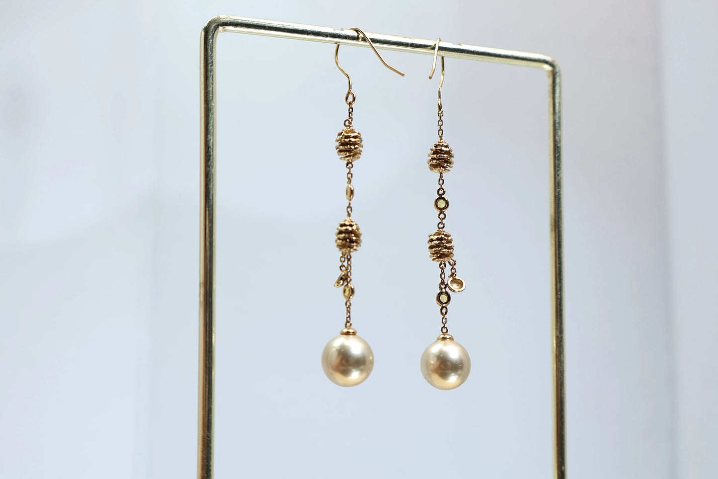 Pinecone Long Gold Pearl Earrings 925