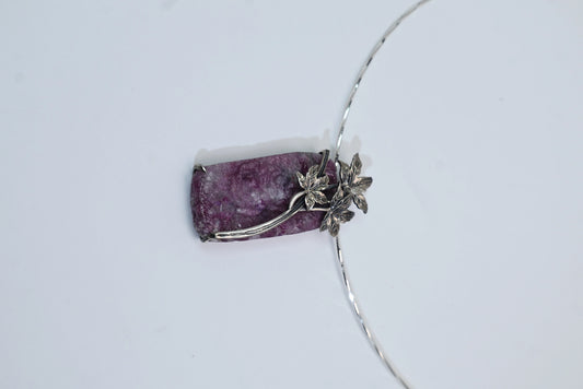 Natural Ruby Raw Material Necklace 925 Silver Square Leaf Design Wholesale View 2