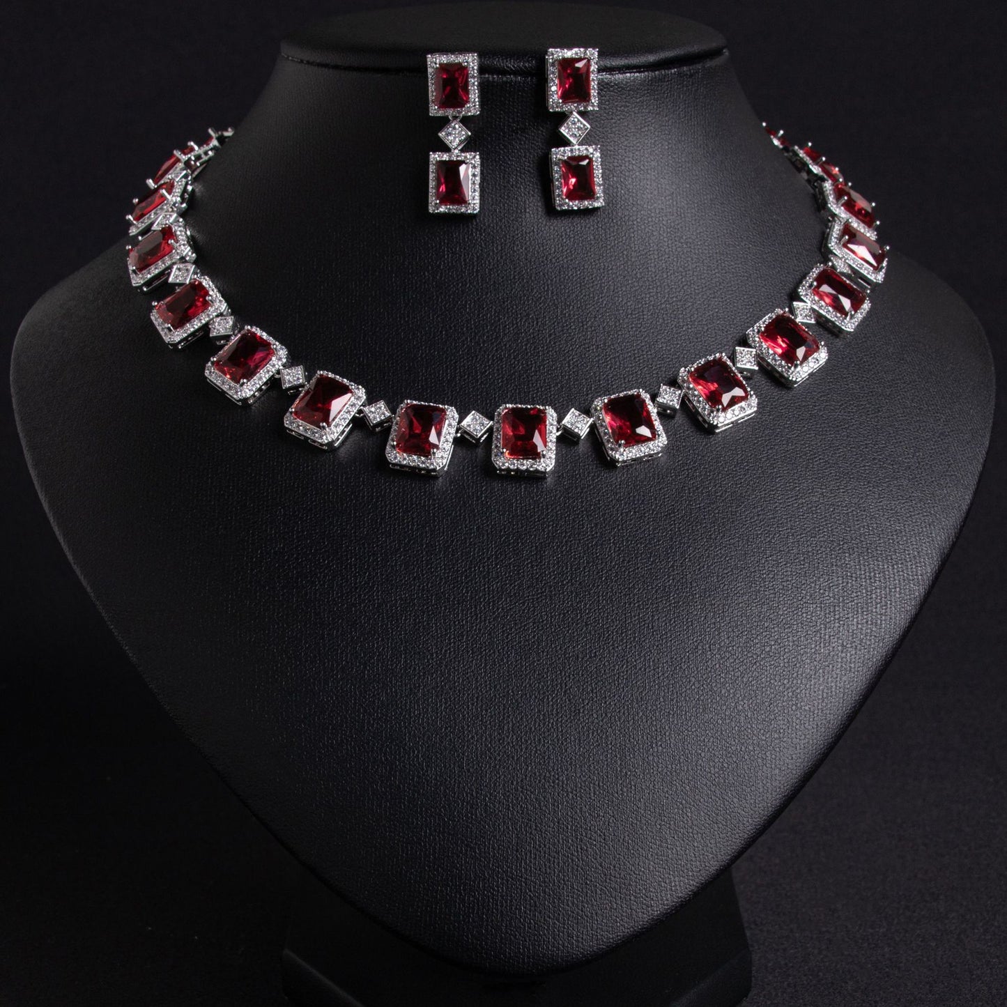 Luxury Clavicle Chain Zircon Necklace Set 18K Gold Plated Wholesale