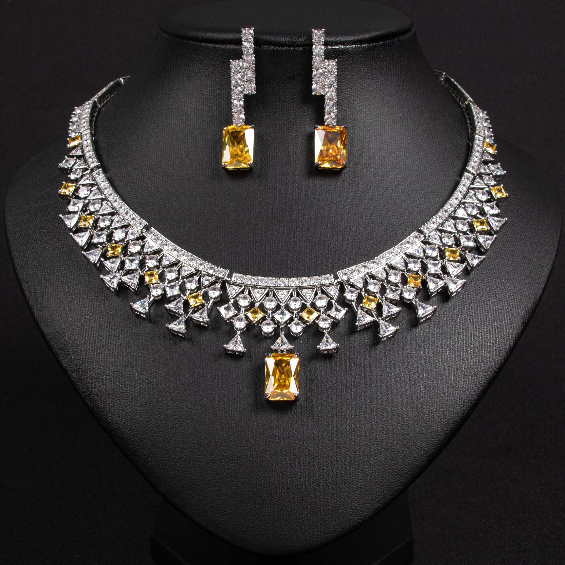 Yellow CZ Simple Bridal Jewelry Set Gold Plated OEM