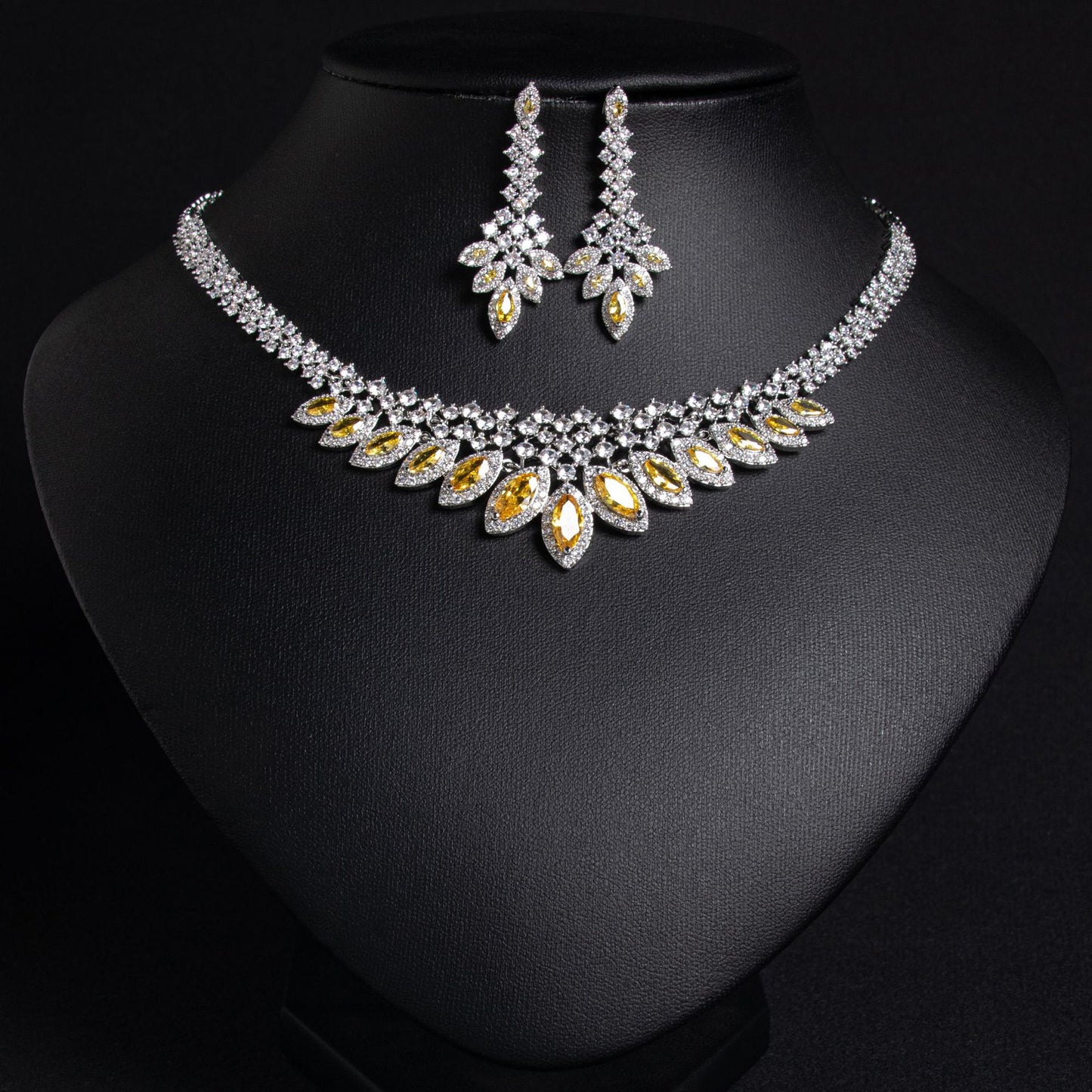 Yellow Zircon Korean Style Necklace Gold Plated Wholesale