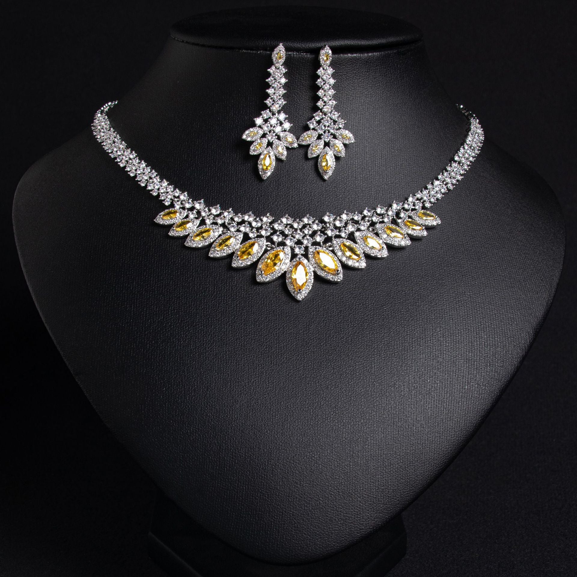 Yellow Zircon Korean Style Necklace Gold Plated Wholesale