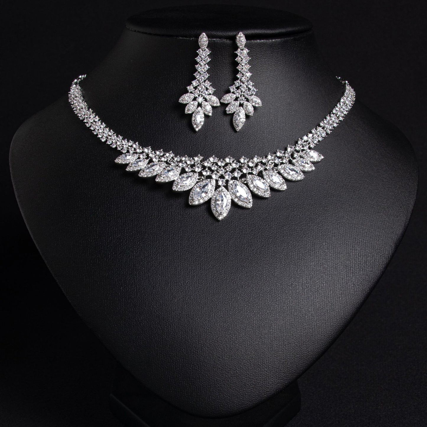 White CZ Korean Minimalist Necklace 18K Gold Plated