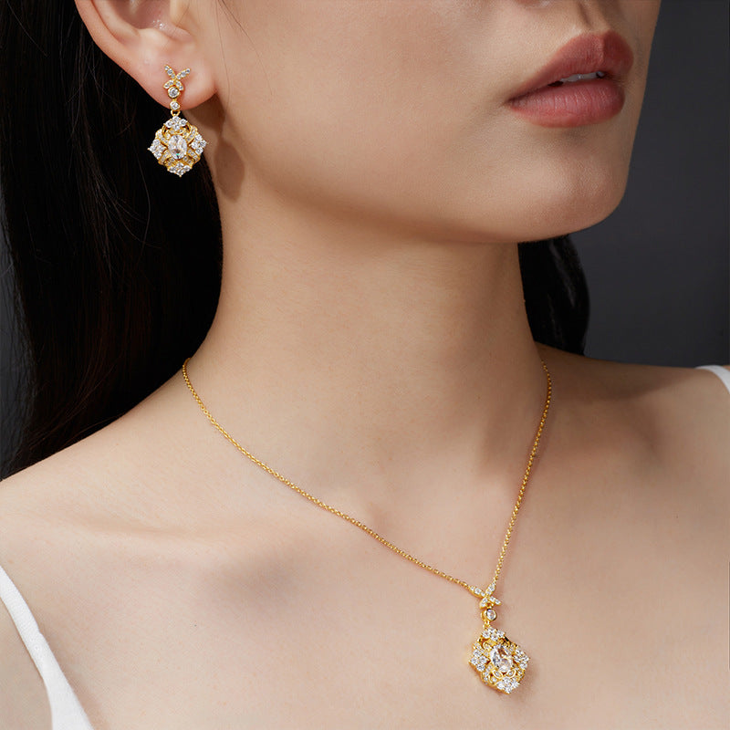 925 Silver Vintage Lock Necklace | Moissanite or CZ | Wholesale